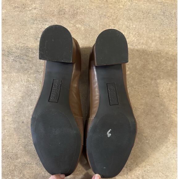 CLIFFS BY WHITE MOUNTAIN - Vivian Small Block Heel Women Shoe, Size 6 - Picture 6 of 7